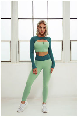 Le yoga de gymnase de forme physique de polyester vêtx l'Activewear cultivé de guêtres de la séance d'entraînement des femmes