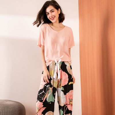Costume en soie de nuit des vêtements de nuit 62cm XS 2XL de pyjamas des femmes 3XL pour des dames