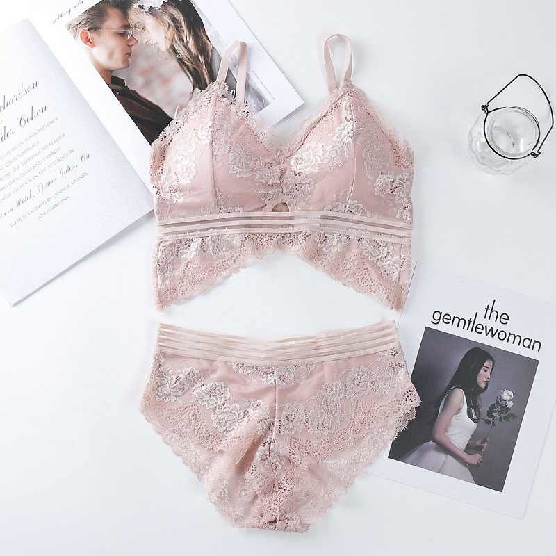 Les grands ballots lacent voient les soutiens-gorge 65KG Bralette confortable pour le grand buste