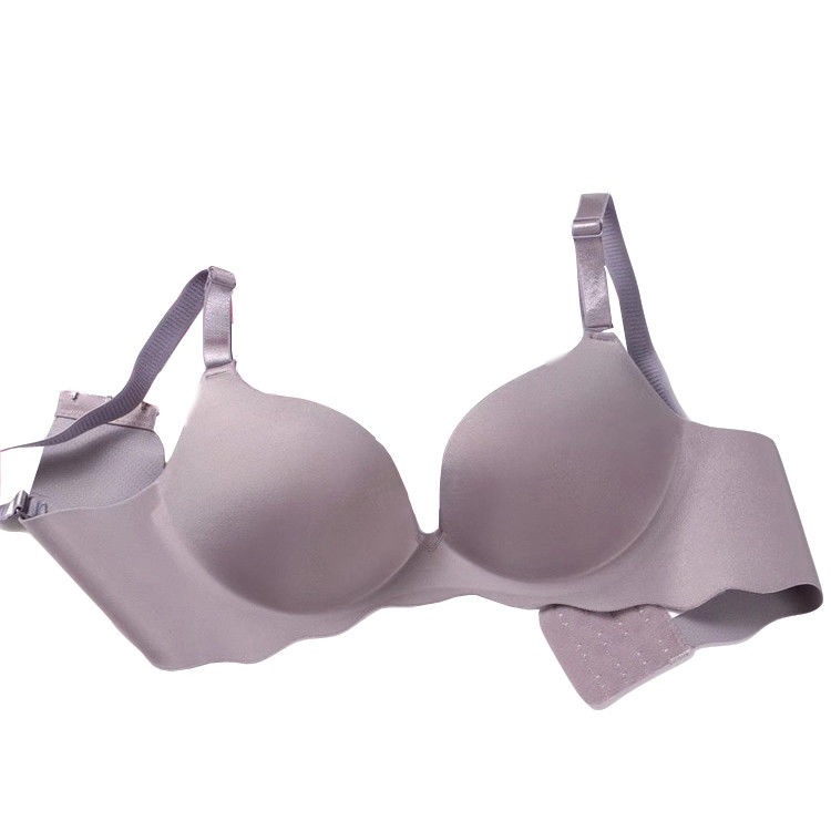 Le soutien-gorge sans fil sans couture de 38B 38C de soutiens-gorge sexy antibactériens de femmes soulèvent