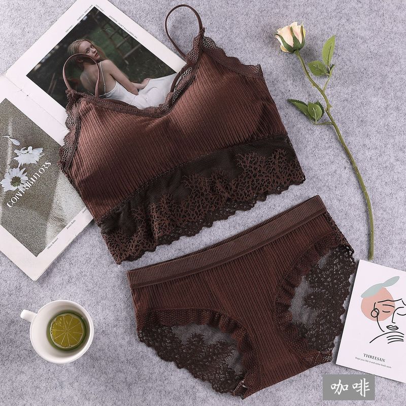 Le soutien-gorge sexy enveloppé arrière sans couture de culotte du coton 100kg a placé des soins d'une seule pièce de 95C 95D